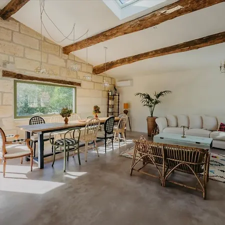 Hébergement de vacances Maison Luzienne Charming Cabara