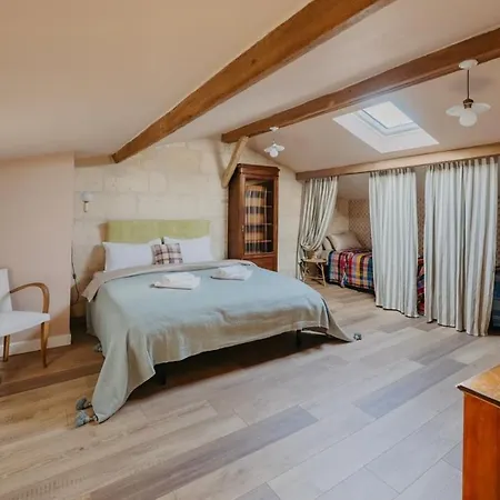 Hébergement de vacances Maison Luzienne Charming *